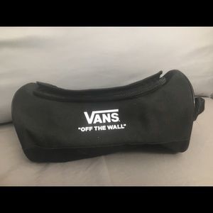 Travel makeup bag